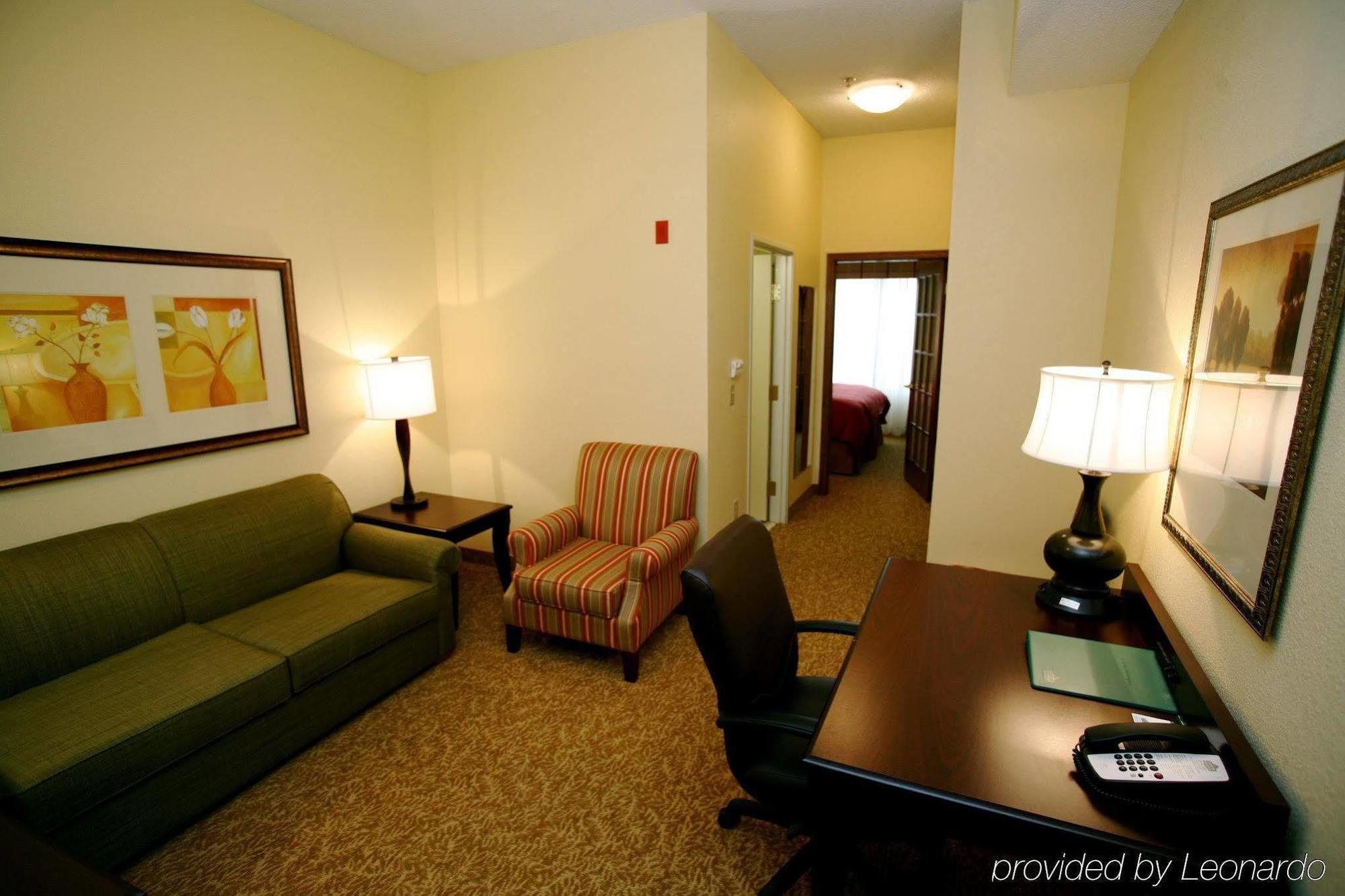Country Inn & Suites By Radisson, Kansas City At Village West, Ks Bonner Springs Номер фото